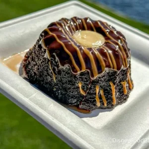 2024-wdw-epcot-flower-and-garden-festival-northern-bloom-food-booth-Chocolate-Maple-Whisky-Ca...webp