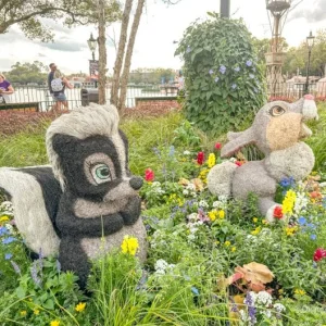 2025-wdw-epcot-flower-garden-festival-topiary-thumper-flower-700x529.webp