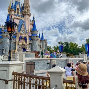 2025-WDW-magic-kingdom-cinderella-castle-atmo-1-1-700x525.webp